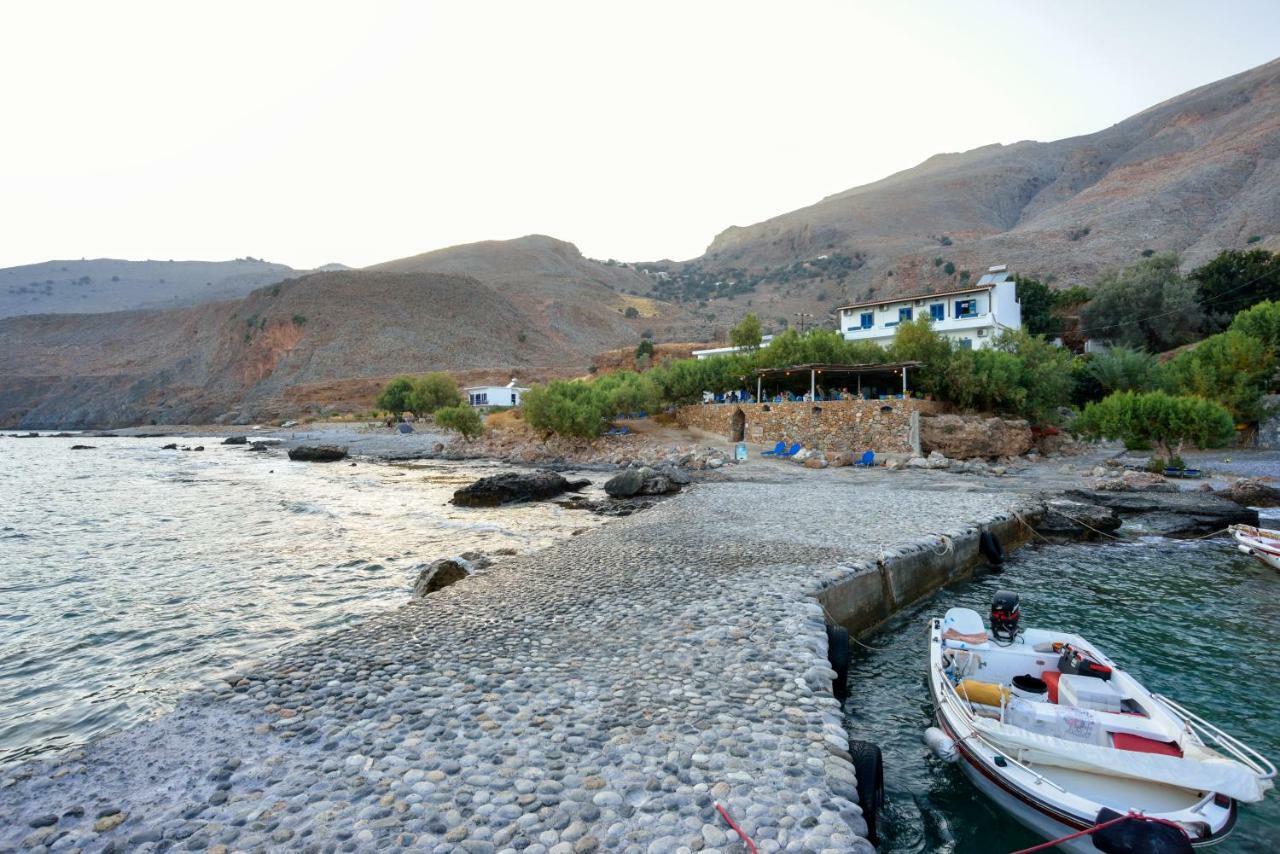 Taverna Akrogiali Loutro Exterior photo